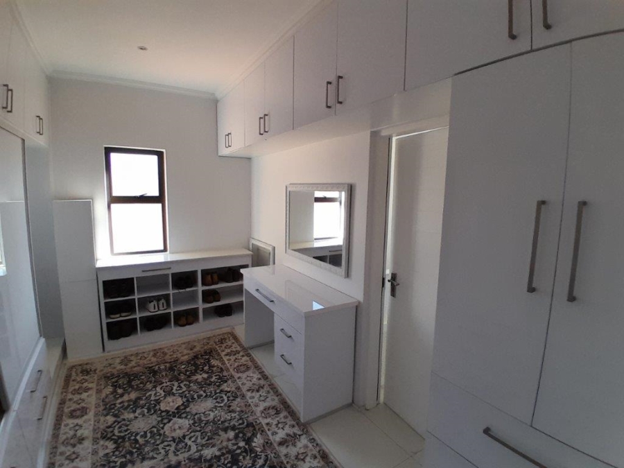 3 Bedroom Property for Sale in Safari Gardens North West